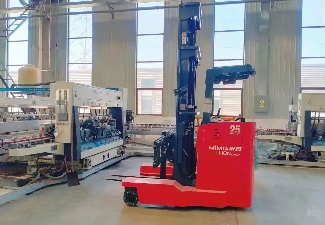 米瑪MiMA電動(dòng)叉車(chē).jpg