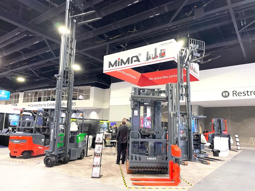 米瑪電動叉車展會1.jpg 米瑪電動叉車展會1.jpg